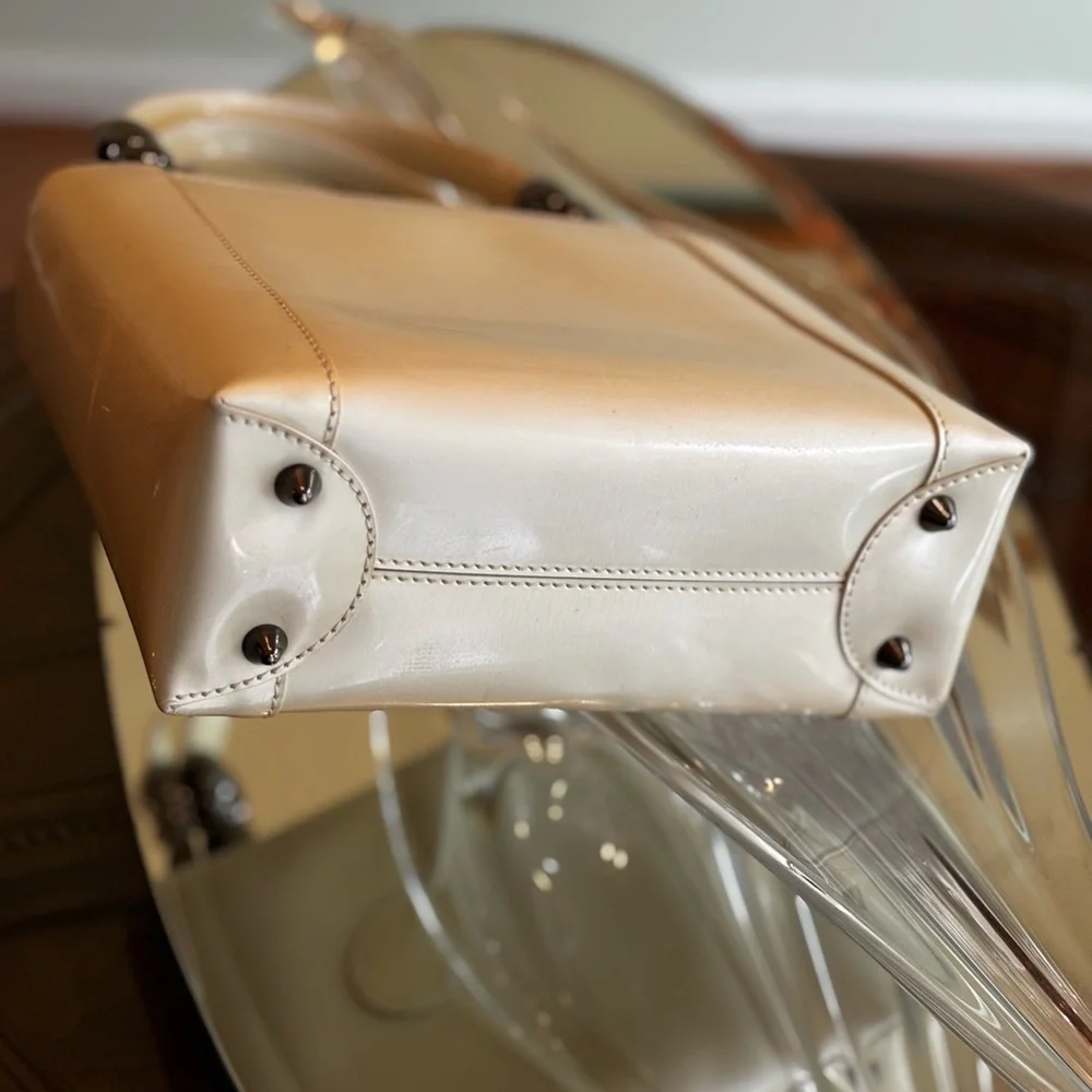 Polished Christian Dior Tan Patent Shoulder Bag with Glossy Bead Handles - Picture 10 of 13